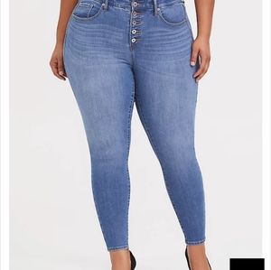 Torrid women's skinny jeans